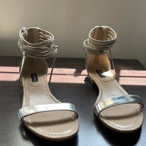 White House Black Market silver Gladiator sandals size 9
